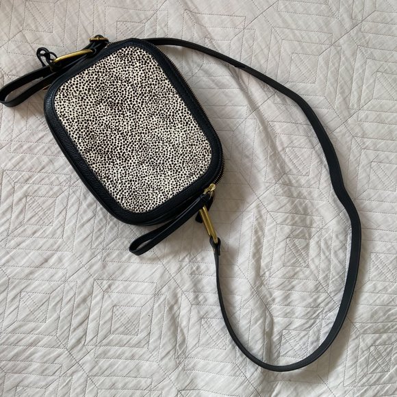 Fossil Black Elle Crossbody Bag Animal Print Cow Hide - Picture 2 of 11